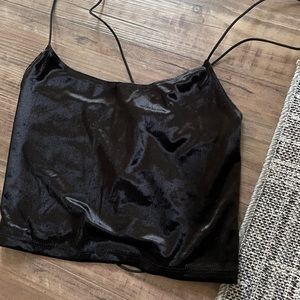 Velour Crisscross Black top Garage